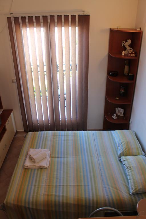 Apartments Djedovic Petrovac Ngoại thất bức ảnh